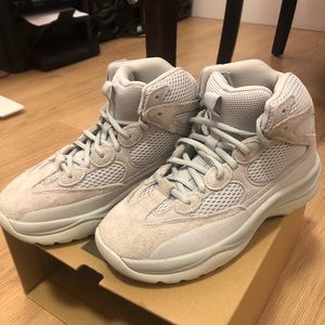 Yeezy Desert Boot 6 1/2 Salt